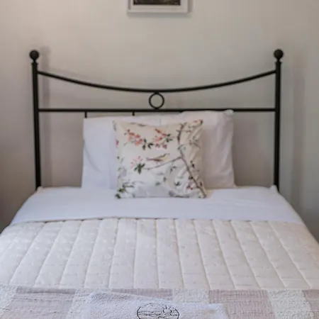 La Dimora - Relais E Bed & Breakfast Postiglione