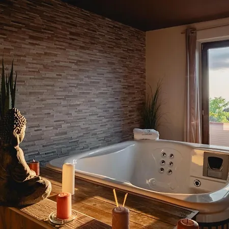La Dimora - Relais E Panzió 3*