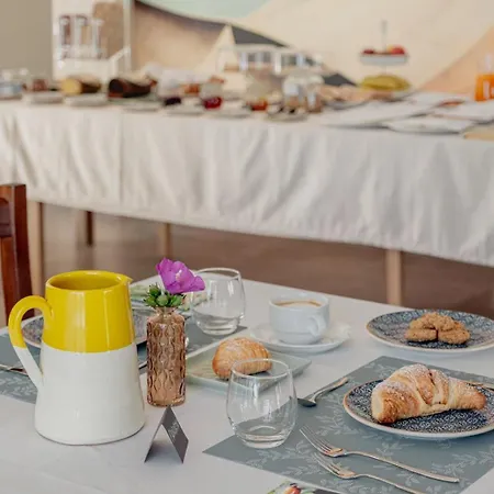 Bed & Breakfast La Dimora - Relais E Postiglione