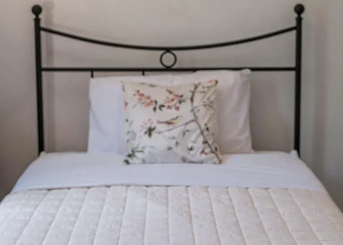 La Dimora - Relais E Bed & Breakfast Postiglione