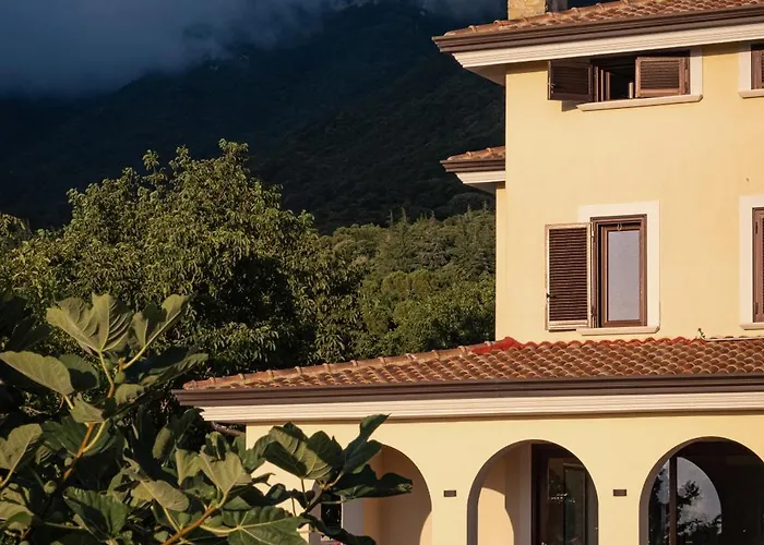 La Dimora - Relais E Bed & Breakfast