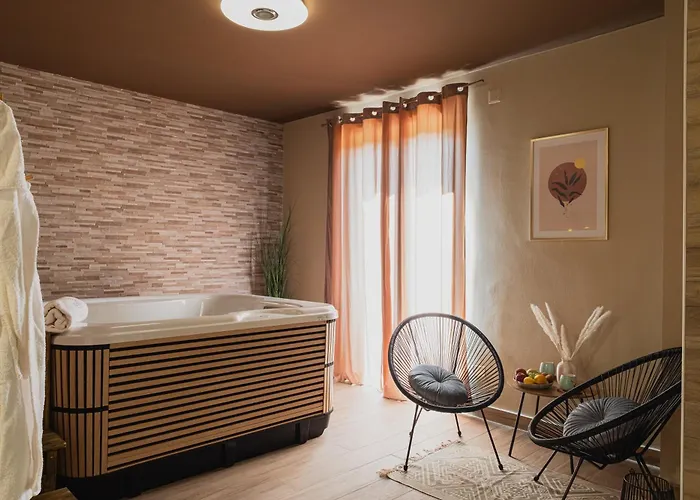 La Dimora - Relais E Nocleg ze śniadaniem 3*